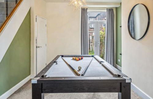 Large 3BDR House By Vista Stays Short Lets & Serviced Accommodation Glasgow With Pool Table & Free WiFi - Foto 10