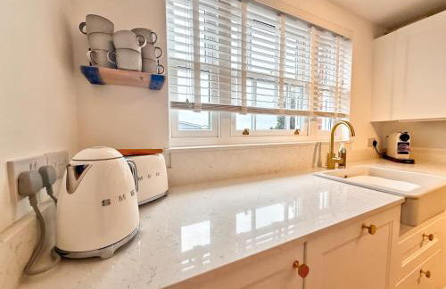 Newly Renovated Brightlingsea 3BDR Coastal Retreat - Foto 24