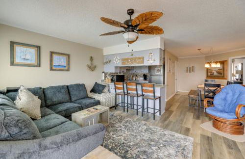 Coastal Condo with Indoor and Outdoor Pool Access - Foto 3