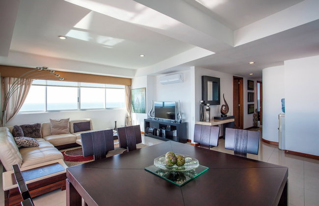 Luxurious Penthouse in Cartagena With Ocean Views and Private Terrace - Foto 18
