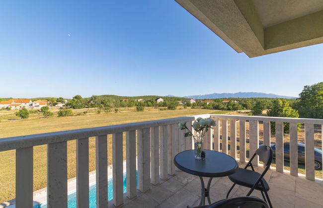 Idyllic Getaway Lovrec Villa With Pool - Foto 18