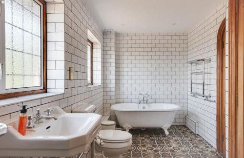 Beautiful thatched Dynes Cottage Finchingfield sleeps 10 - Foto 16