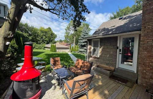 Pool Table, Arcade, Darts, 3 Car Garage, Sleeps 20 - Photo 53