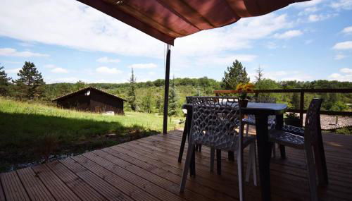 Petit chalet au Lac de Goulens avec piscine commune - 2 adultes et 1 enfant - Foto 3