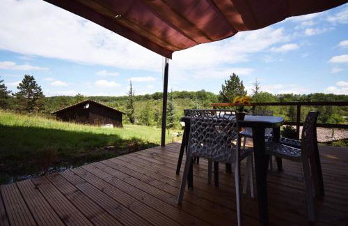 Petit chalet au Lac de Goulens avec piscine commune - 2 adultes et 1 enfant - Foto 3