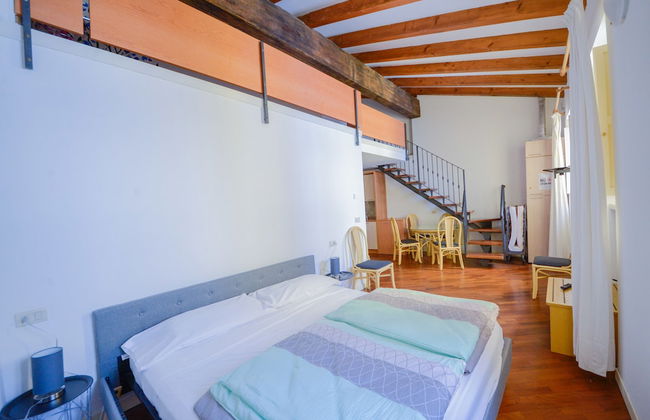 Queen of the Lake - Foto 6