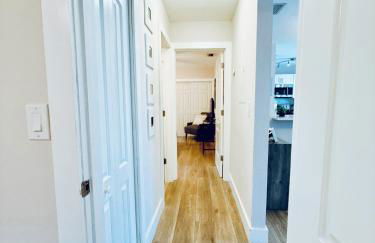 Stylish Stay Close to UM City Vibes - Photo 36