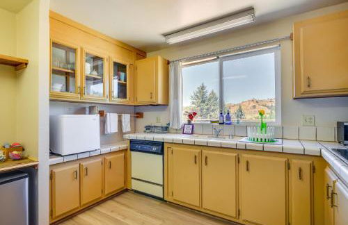 Tranquil Maricopa Retreat with Pool and Hot Tub - Photo 10