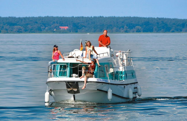 Kuhnle-Tours Hafendorf Müritz - Foto 17