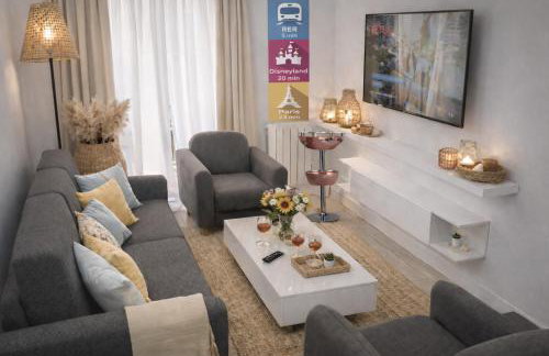 D&E - PARIS-DISNEY - HOLIDAYS APARTMENT - APPARTEMENT DE VACANCES - 5 CHAMBRES- 5 SDB - 5 BEDROOMS - 5 BATHROOMS - Netflix - Foto 1