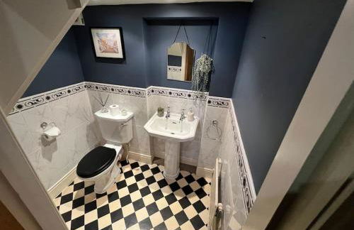 Central Knutsford - Photo 12