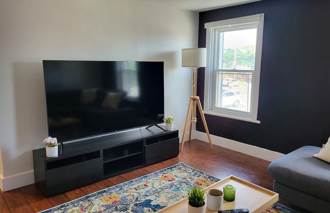 JstLikeHome - Old Ottawa - Photo 18