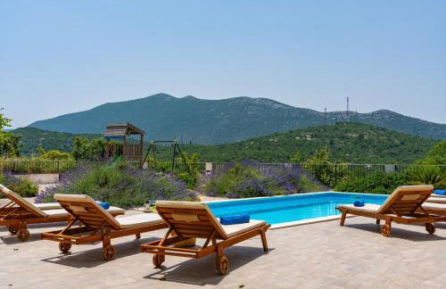 Villa Belina: 4 ensuite bedrooms, game room, heated pool, sauna & gym - Foto 13