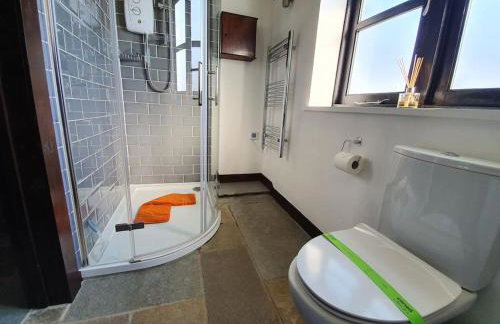 Bonneys Barn Retreat - Luxury homely getaway - Photo 23