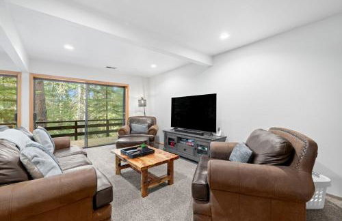 Black Butte Ranch Modern A-Frame Retreat, sleeps 8 - Foto 44