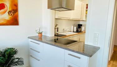 Port Marina "Schlagseite" - Foto 4