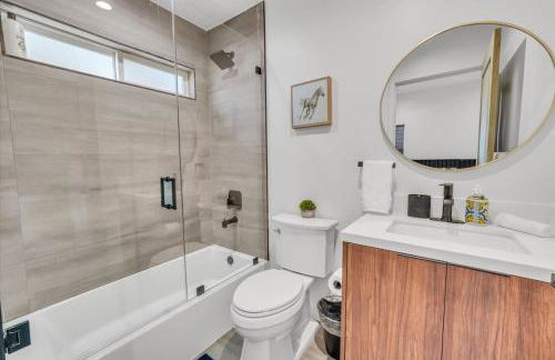 LA Haven Spacious Townhome - Foto 9