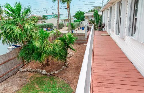 Near Beach Hot Tub Pet-Friendly - Foto 13