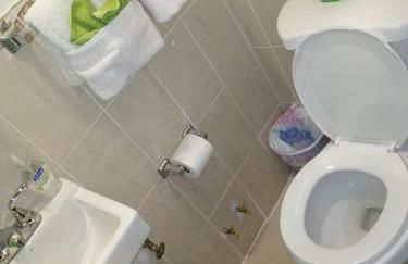 Two Bedroom Apartment - North East Bronx - Foto 3