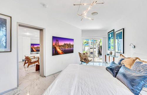 Waterfront Oasis Cascading Pool Views Centrally located Heated Pool Cascade KeyResidences - Foto 25