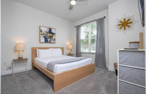 Comfortable home Near Disney & Private Pool 17414 - Foto 22