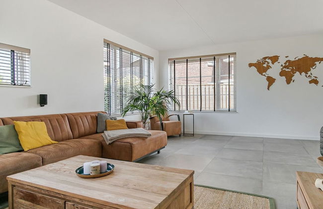 Tasteful Holiday Home in Middelburg With Garden - Photo 9