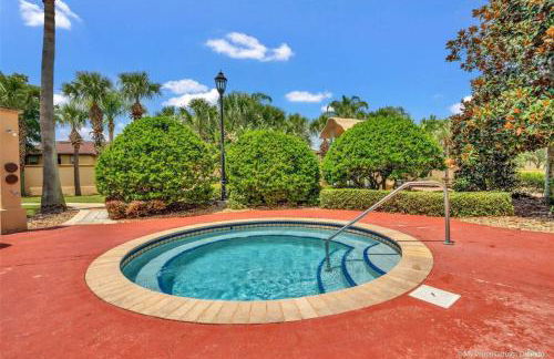 Cambria - Beautiful 4BR TH Near Disney in Resort - Foto 32