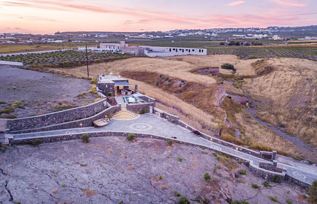 Klimata House - Private Hot Tub Pool & BBQ Villa - Photo 62