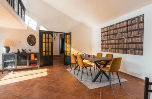 Casa acogedora con chimenea, piscina y vistas a la Sierra - Foto 16