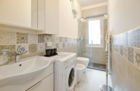 1 Bedroom Stunning Apartment In Recco - Foto 11