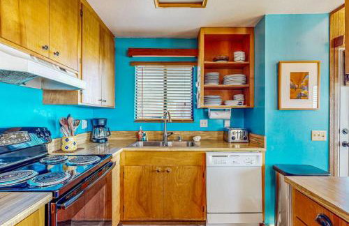 Clemons' Cottage - Photo 2