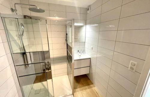 Magnifique 2 pièces, tout équipé, terrasse privée - Foto 14