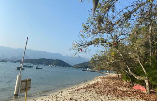 Casa espaçosa em estilo colonial - Foto 67