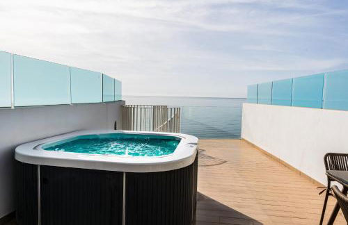 Panoramic Seaview Penthouse The Wave - Photo 4