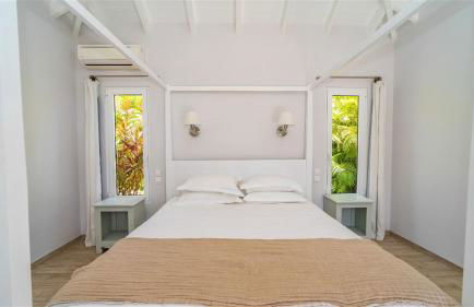 A Caribbean Gem With Stunning Hill and Ocean View - Foto 30