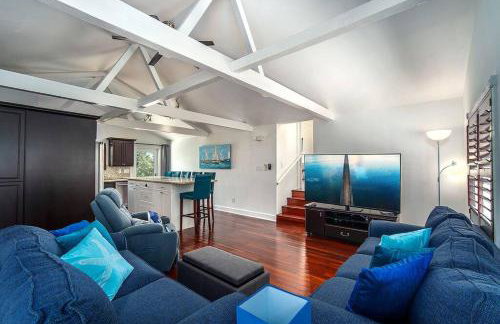 Waterfront Captain House with Boat Basin & Ramp - Foto 9
