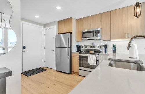 Lux 2BD with KINGS - Pier Views - Near Fishtown! - Foto 12