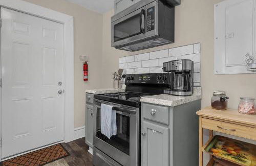 Chic 2BR near DT, 8 min walk to Park&Conservatory - Foto 22