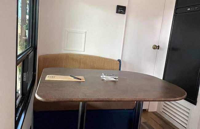 El Camper with private pool - Photo 27