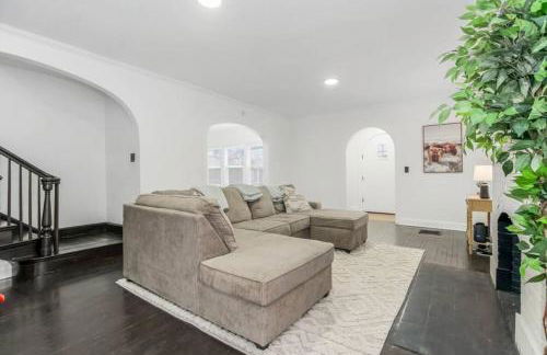 29 Massive 4 bedroom close to the PLAZA - Foto 12