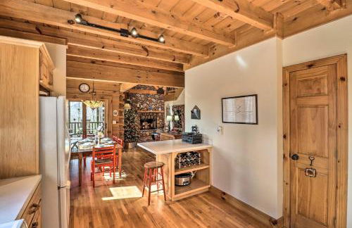 Private Sapphire Valley Resort Cabin with Mtn Views! - Foto 9