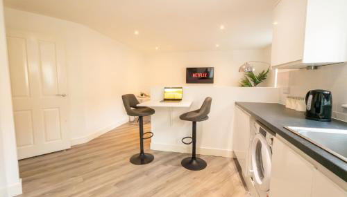 Pristine Purfleet Newly Renovated 2Bed, 2Bath - Foto 2, toaster