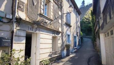 Maison des Remparts nichée sous la Cité - Photo 1