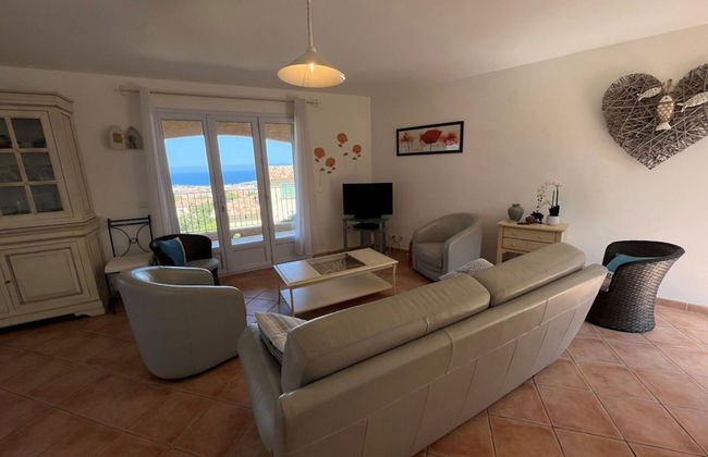 Superb Villa With sea View and Private Pool - Foto 9