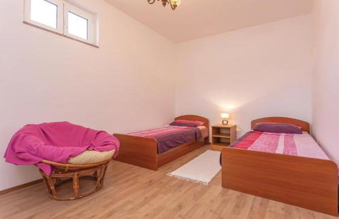 Two-Bedroom Apartment In Sibenik - Foto 32