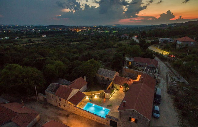 Villa Petrovi Dvori - Foto 34