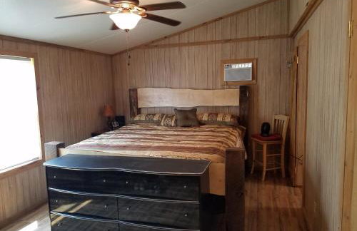 The Sandstone - A 3BR, 2BA Deluxe Log Cabin - Foto 3