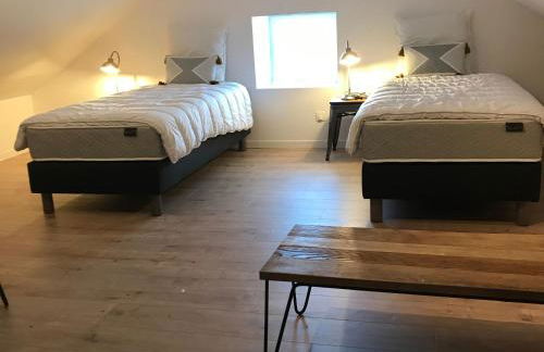 Gîte charmant près du circuit du Mans, 12 pers., 5 ch., rénové avec 3 sdb, nature et attractions proches - FR-1-410-342 - Foto 15