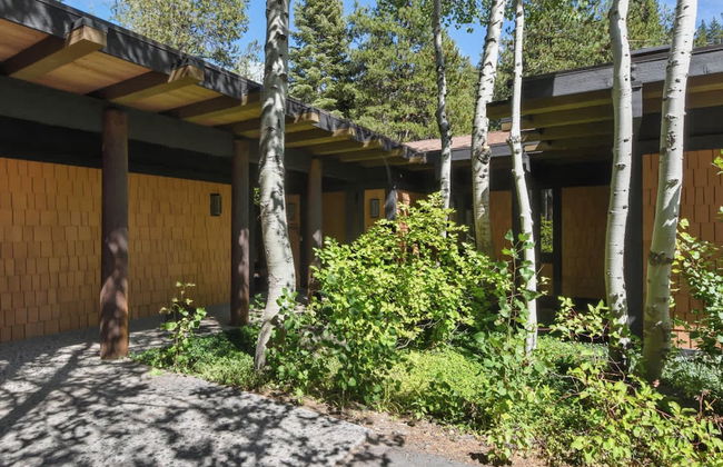 Joy on the River Stunning Waterfront Home for 10 - Foto 57