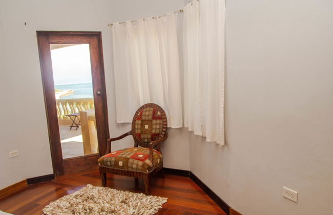Beach Front White Sand Villa - Foto 20